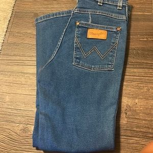 Wrangler heritage fit jeans